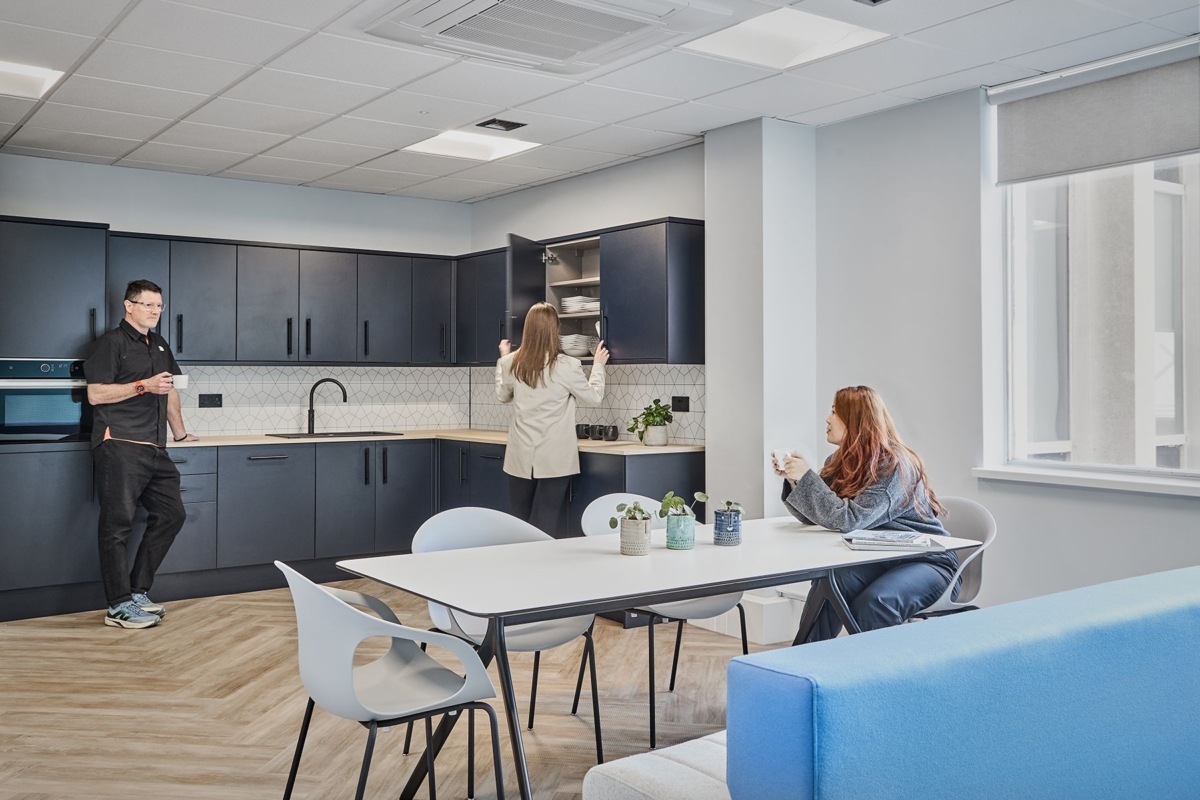 A·is House 设计的汉德尔斯银行办公场所丨英国丨Axis House-30