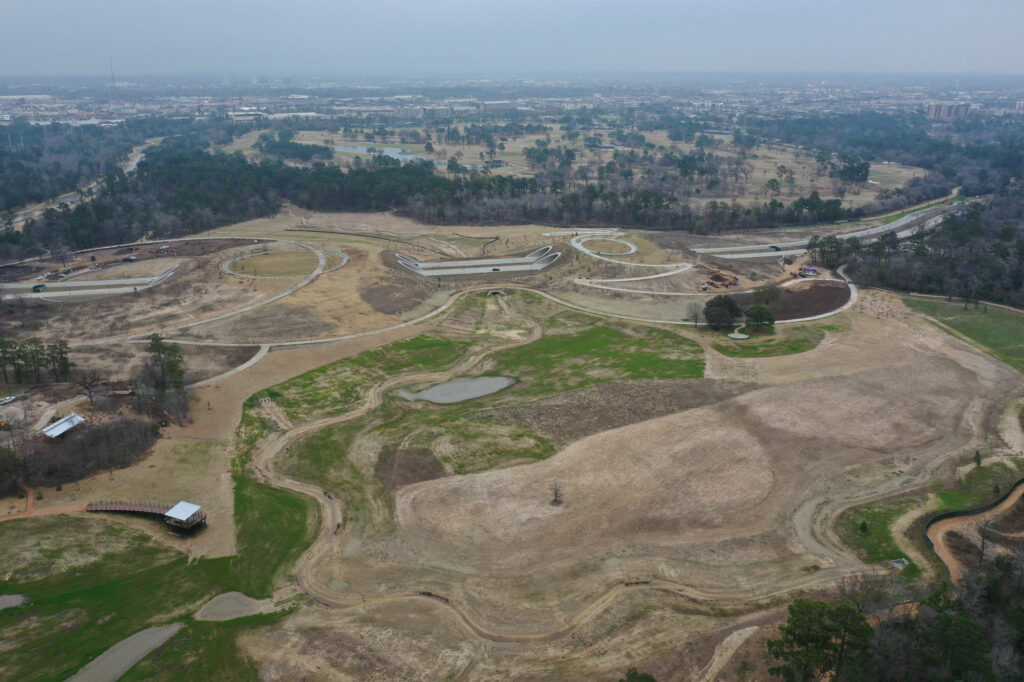 Kinder Land Bridge & Cyvia and Melvyn Wolff Prairie at Memorial Park - Arkitera-5