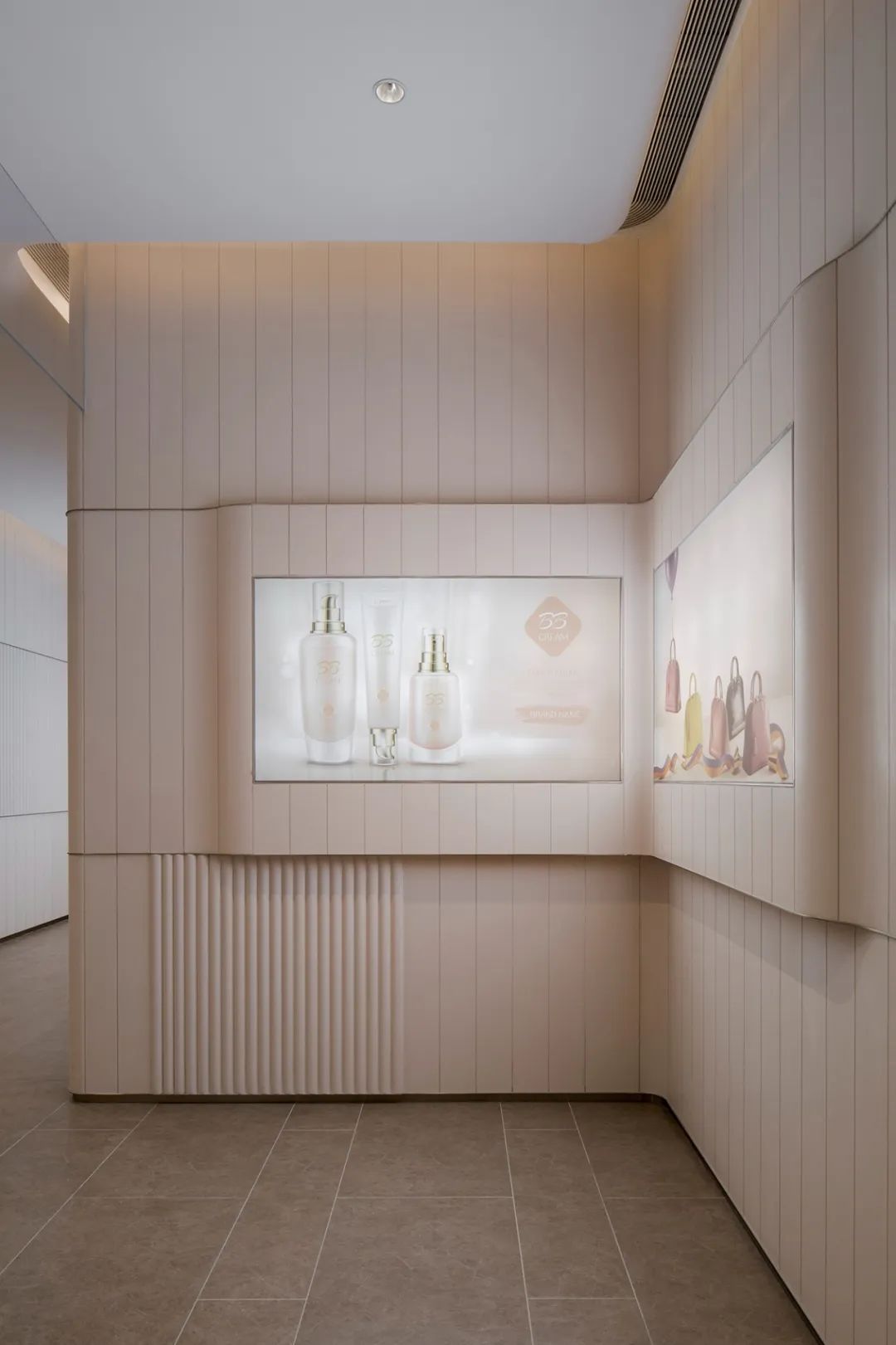 瑞虹天地太阳宫室内公区设计丨中国上海丨LUKSTUDIO芝作室-31