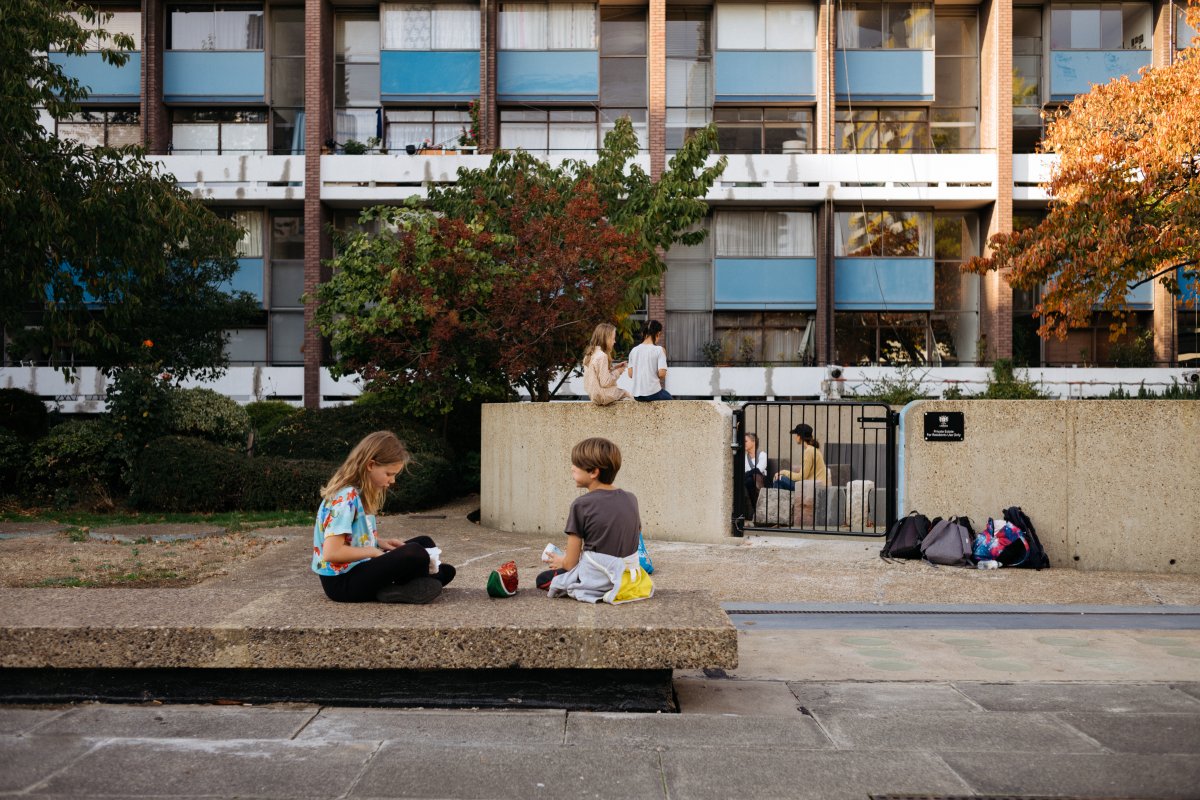 Golden Lane 游乐场丨英国伦敦丨Muf ArchitecturArt-2