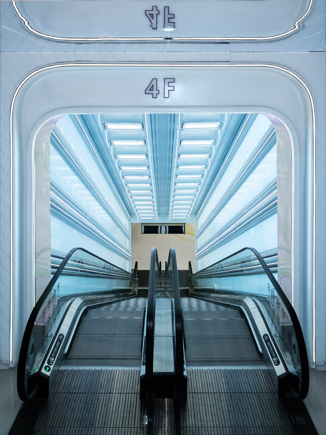 德基广场二期四层艺术商业市集丨中国南京丨唯想国际X+Living-28