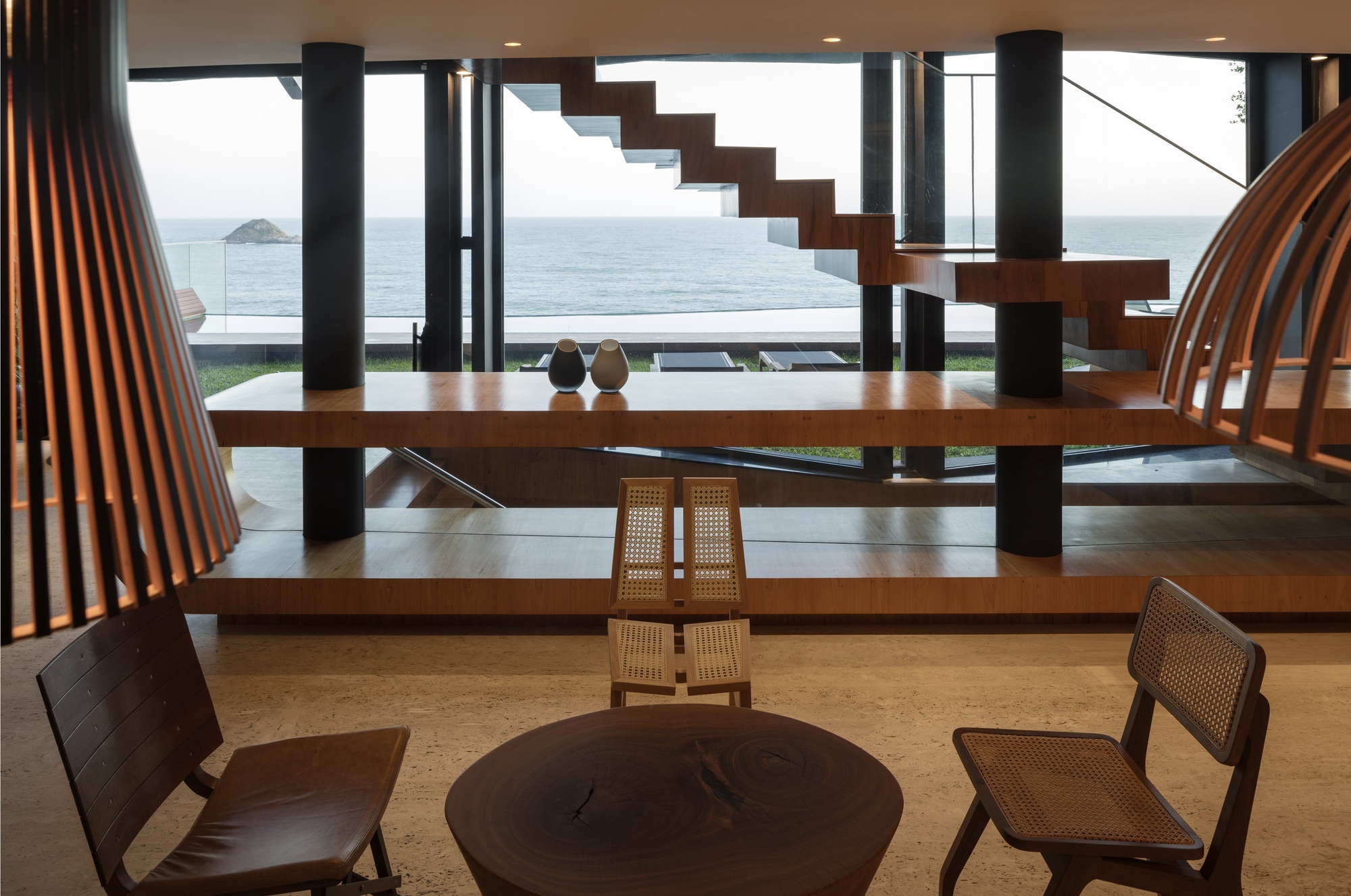 波浪之屋 | 海景别墅的室内设计巅峰之作-19