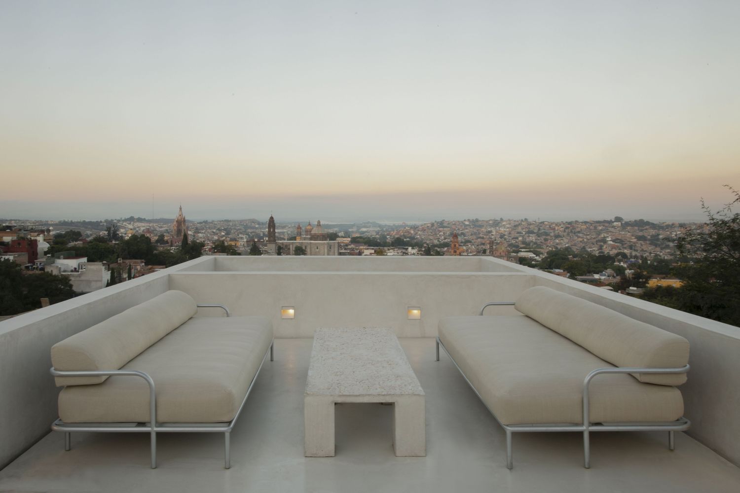 “无名之家”丨墨西哥丨Associates Architecture-24