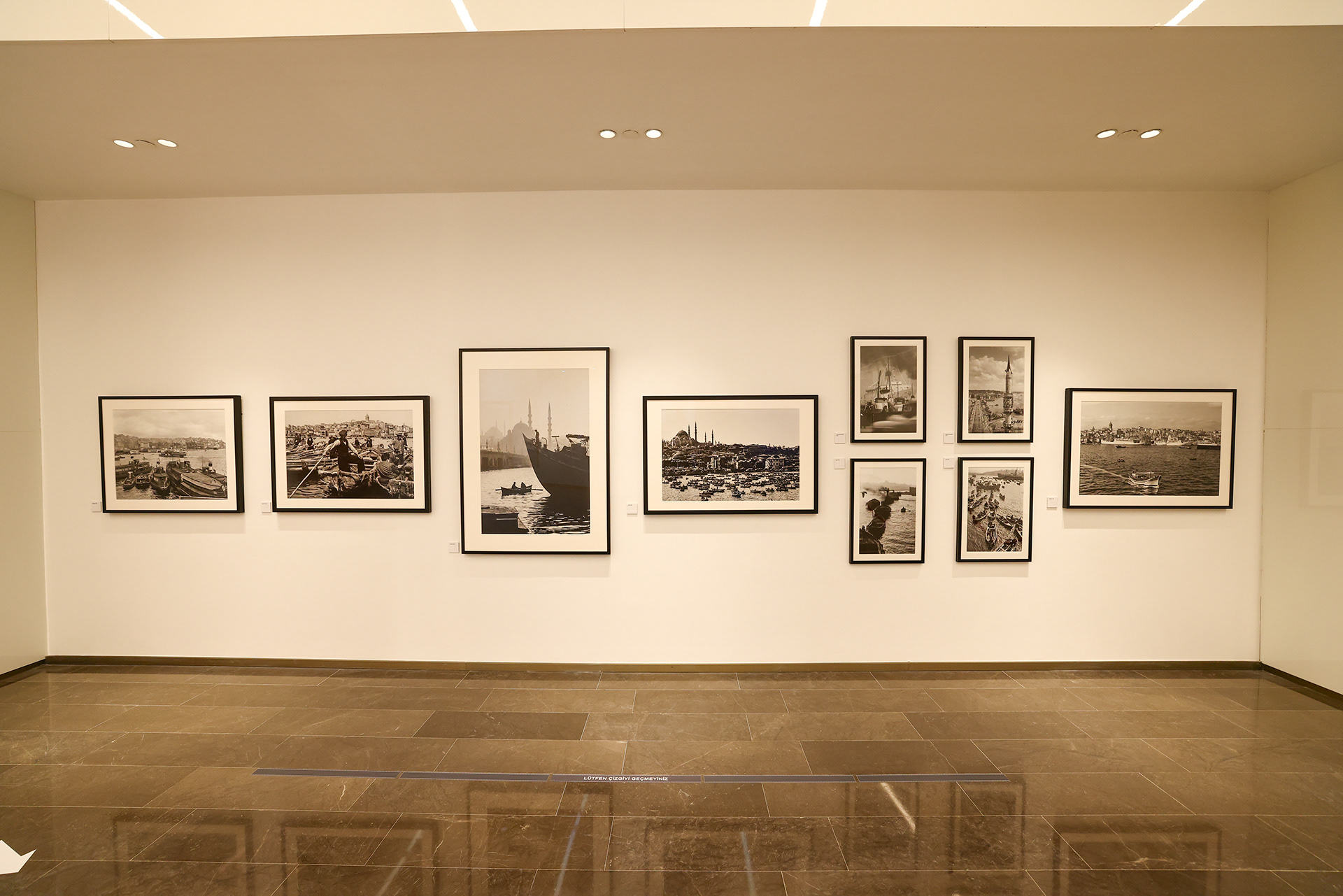 VakıfBank Art Gallery Concept | Modular Exhibition-12