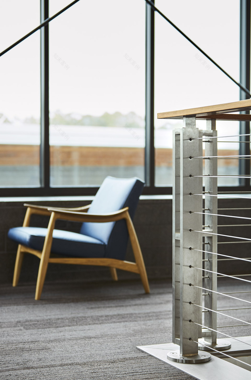 美国半月湾图书馆-88