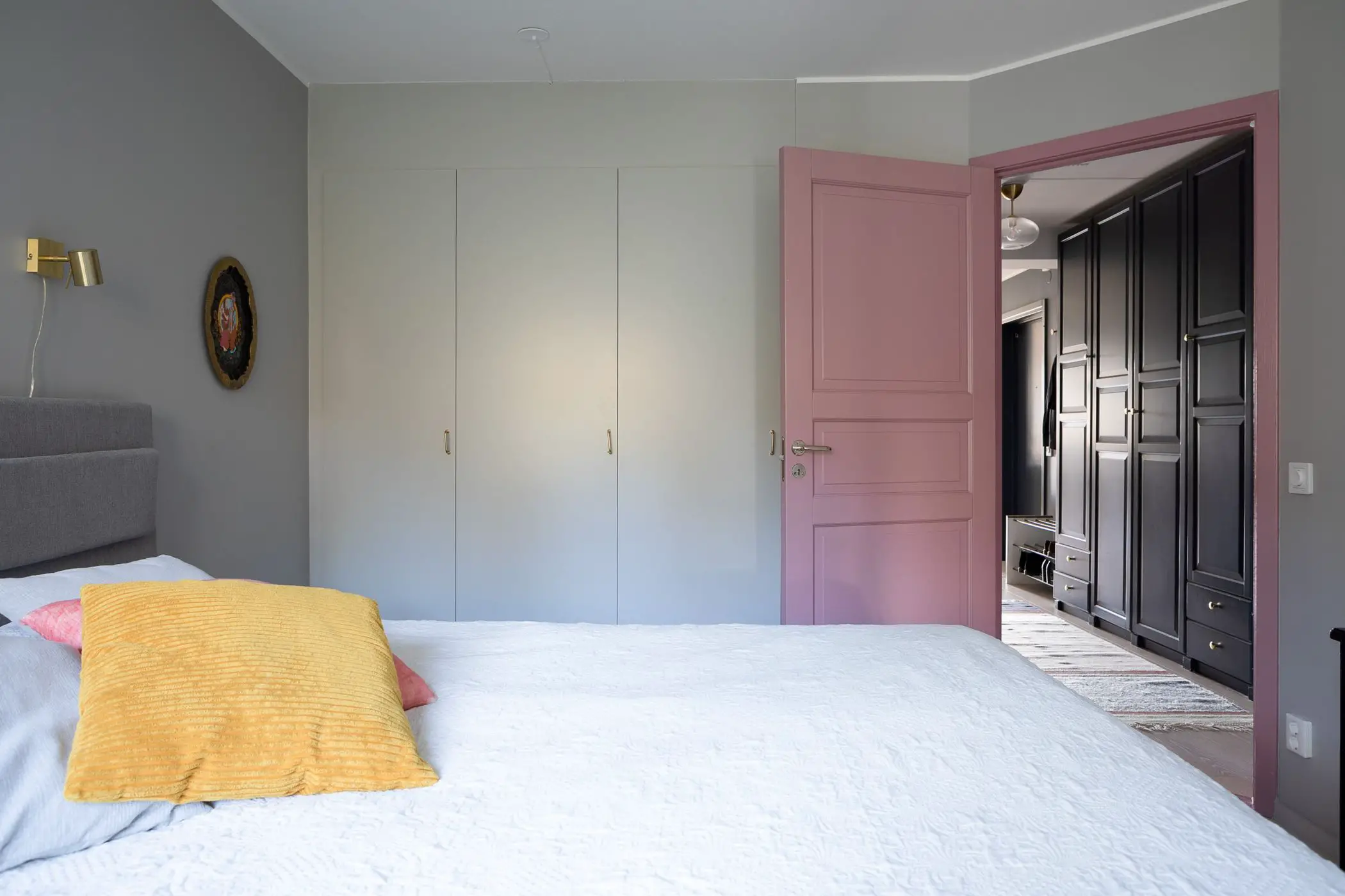 瑞典斯德哥尔摩明亮舒适两居室公寓设计-18