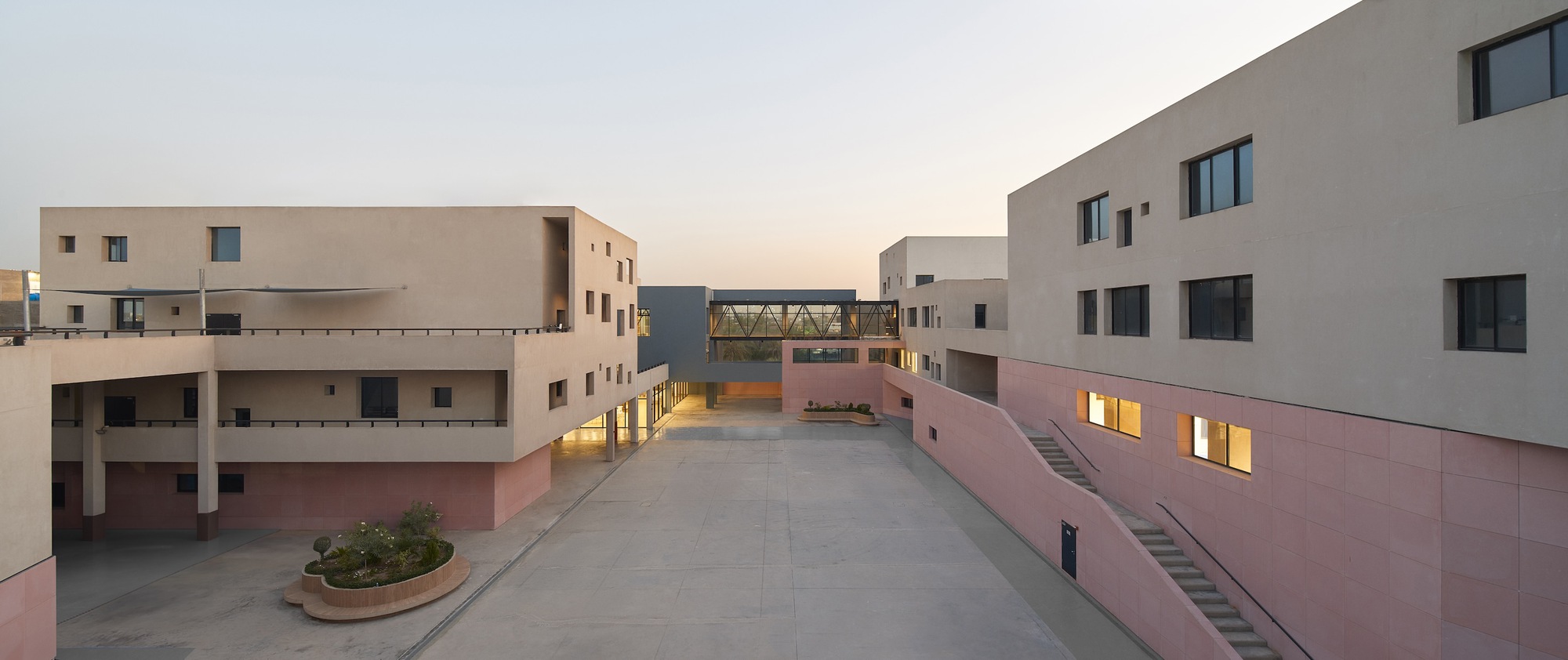 巴格达国际社区学校丨Studio Muduni-22