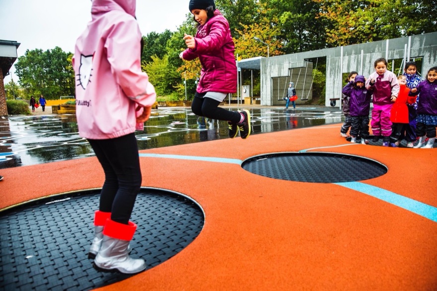 丹麦 Gadehaveskolen 校园游乐场丨1:1 Landskab-12