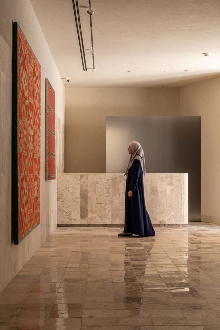 玛迪娜·卡西姆巴耶娃博物馆的苏扎尼刺绣品丨乌兹别克斯坦塔什干丨ARC Architects-45