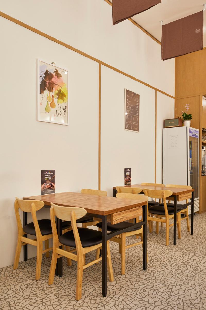 17 平极简家居，白色与原木的温馨融合-11