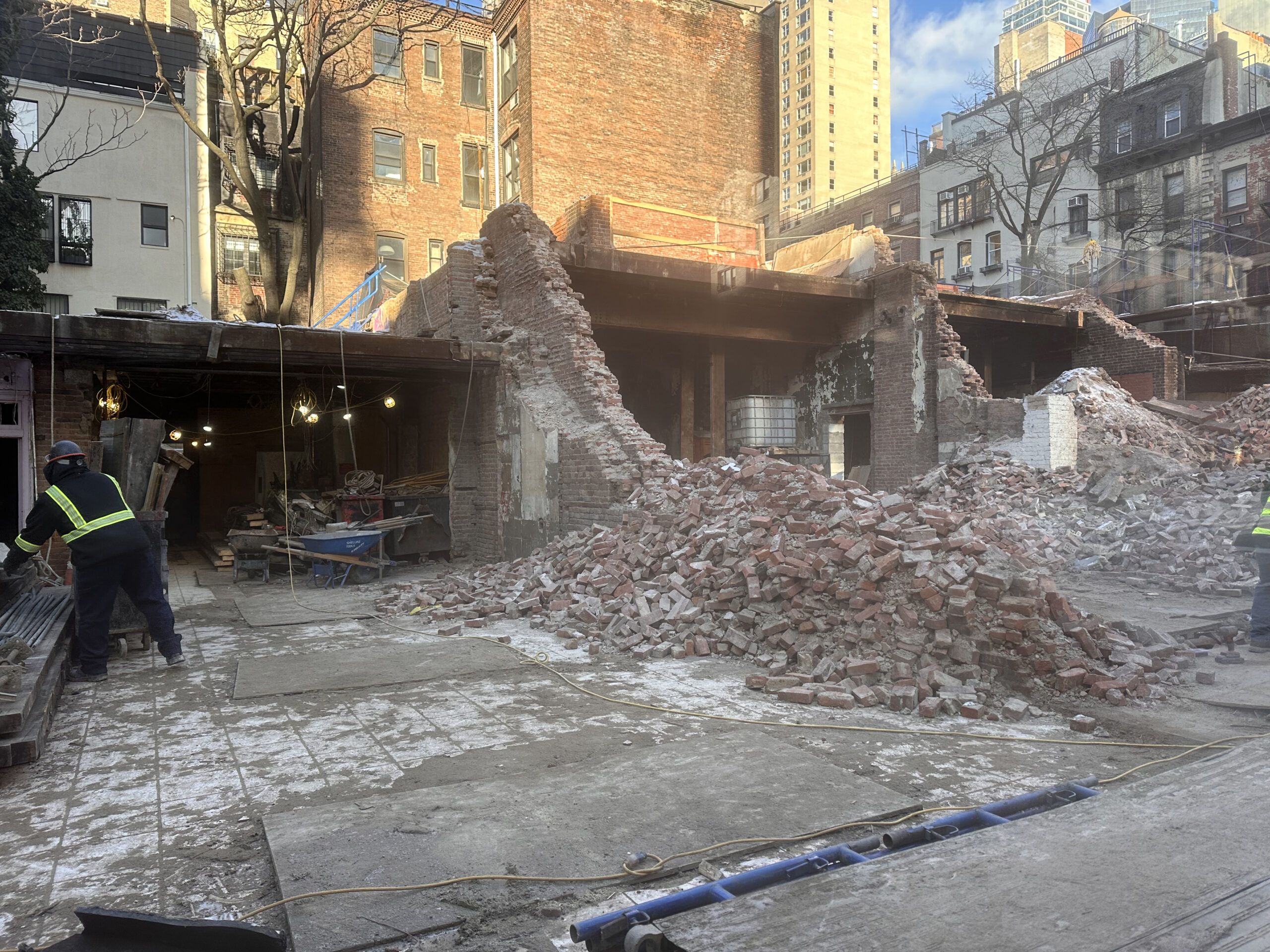 Demolition Wraps Up At 540 Third Avenue in Murray Hill, Manhattan - New York YIMBY-4