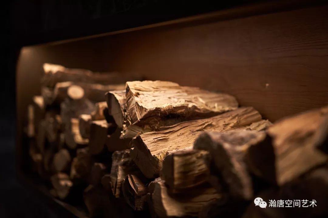 《京华烟云》 | 古韵故宫红,现代设计语言的餐饮美学解读-52