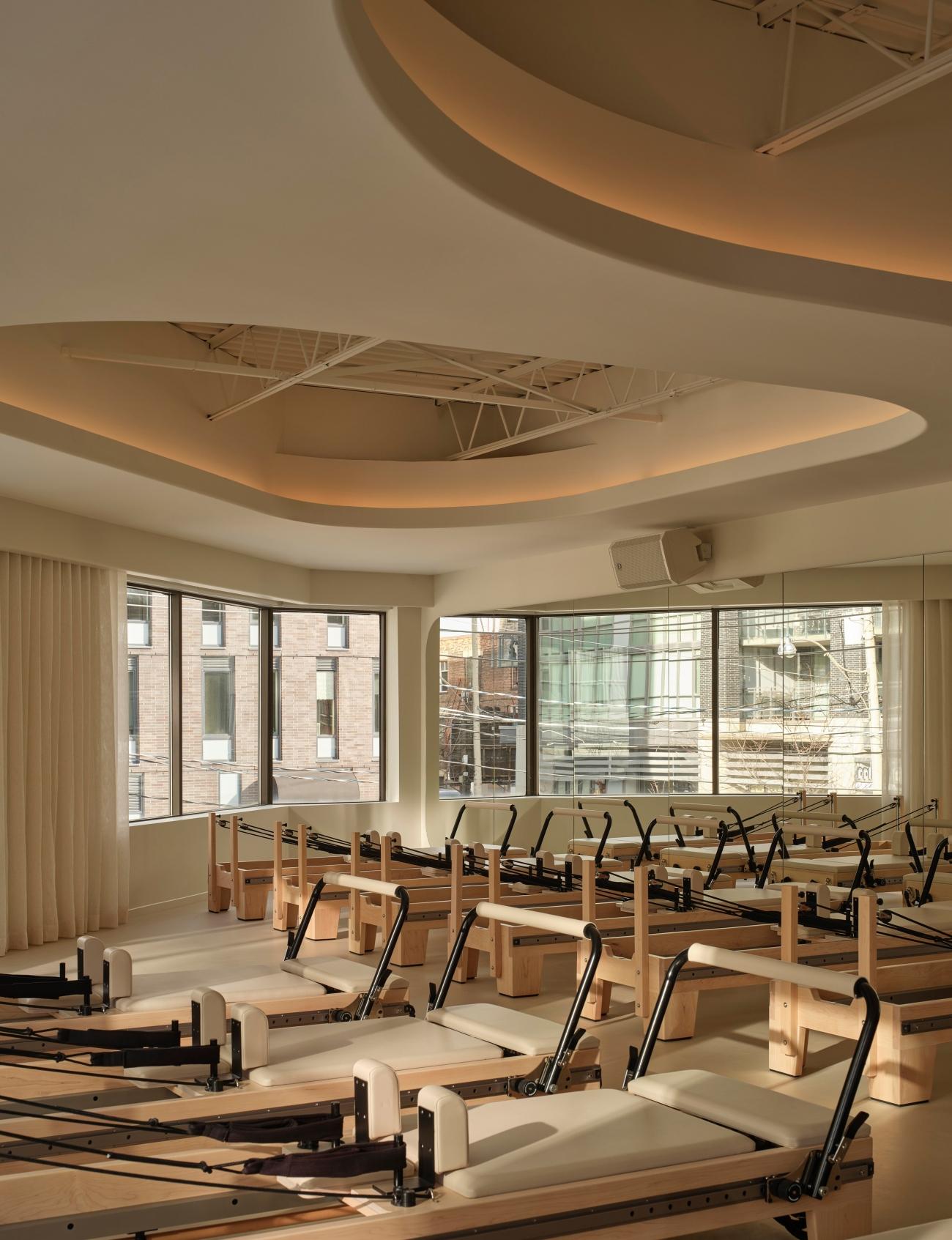 Solis Movement普拉提工作室设计丨加拿大多伦多丨Simone Ferkul Projects-10