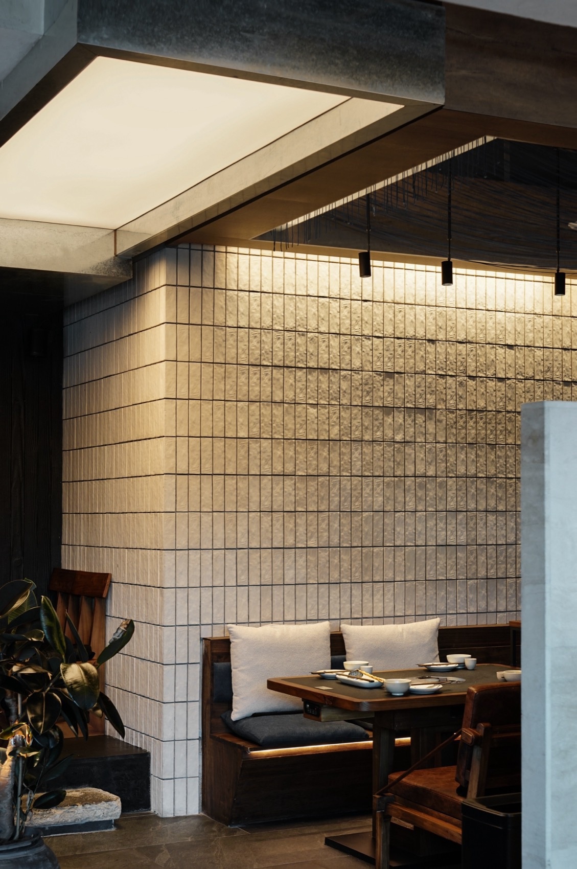 蓝果子 LANGUOZI 火锅丨中国武汉丨山野设计工作室-30