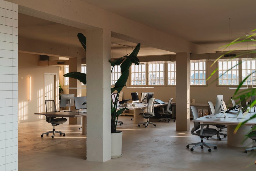 BOL 创意视听制作公司丨西班牙巴塞罗那丨Isern Serra Studio-32