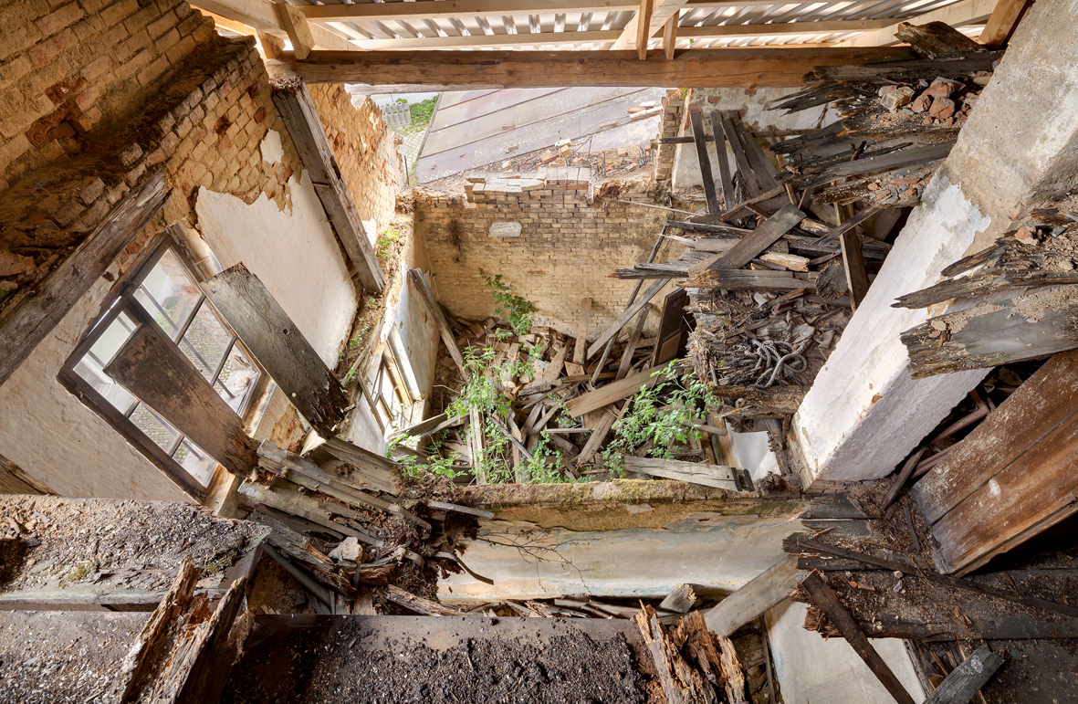 废弃酒厂重生,酒店设计演绎复古工业风-15