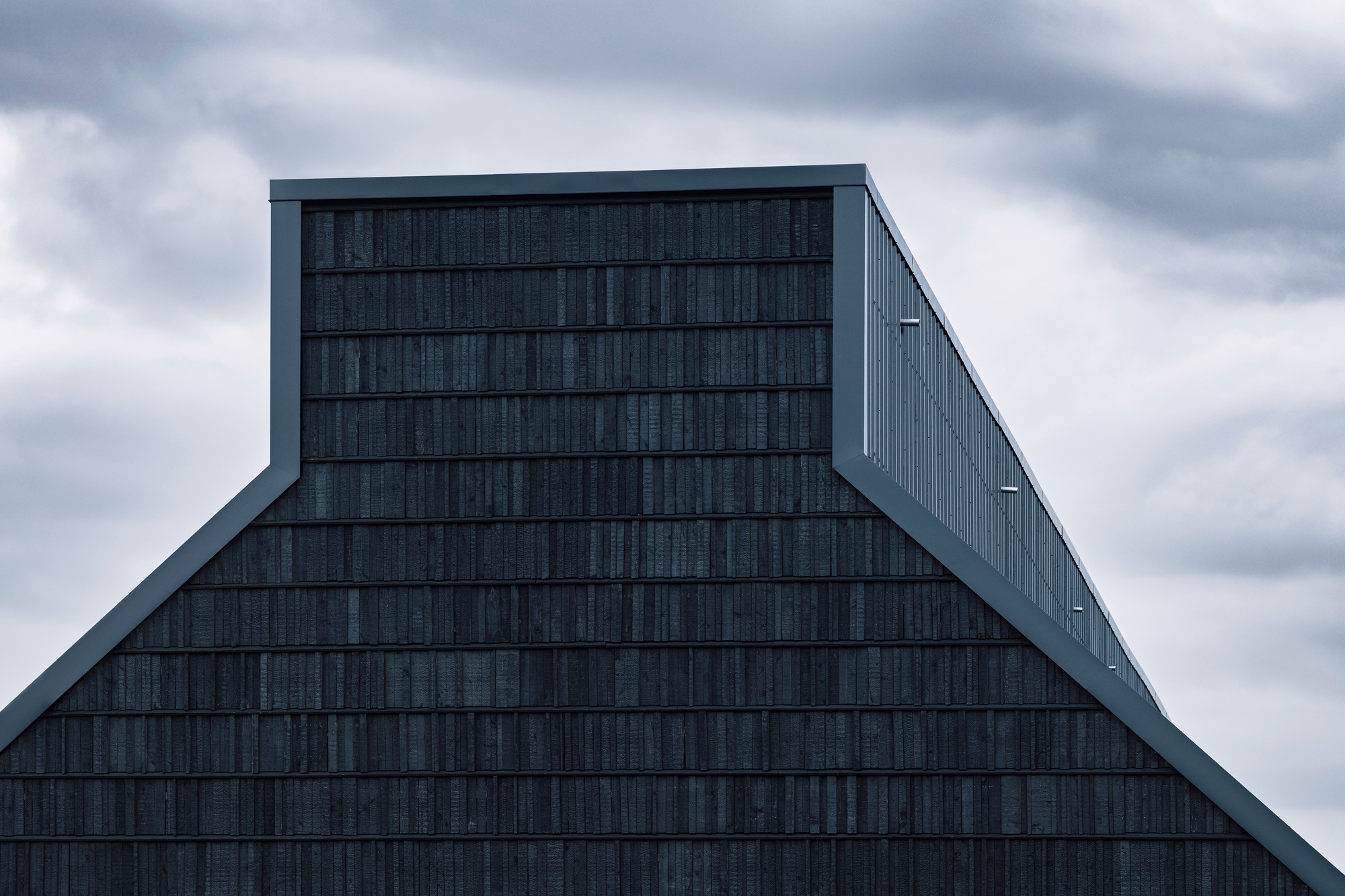 Viking Fortress Borgring Experience Center / LOOP Architects-34