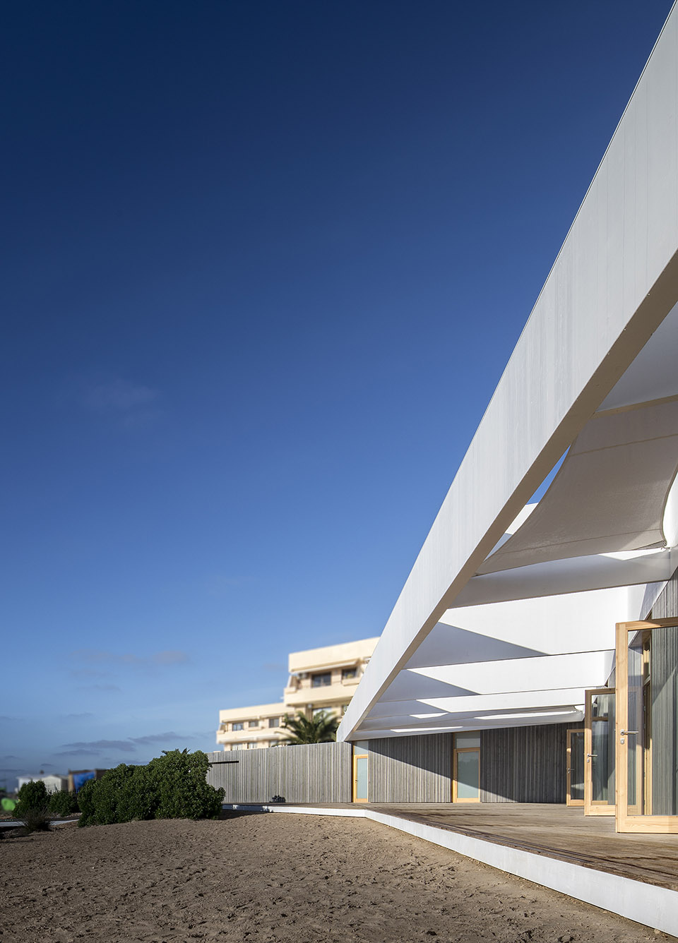 Formentera水上运动中心，西班牙 / Marià Castelló Architecture-98