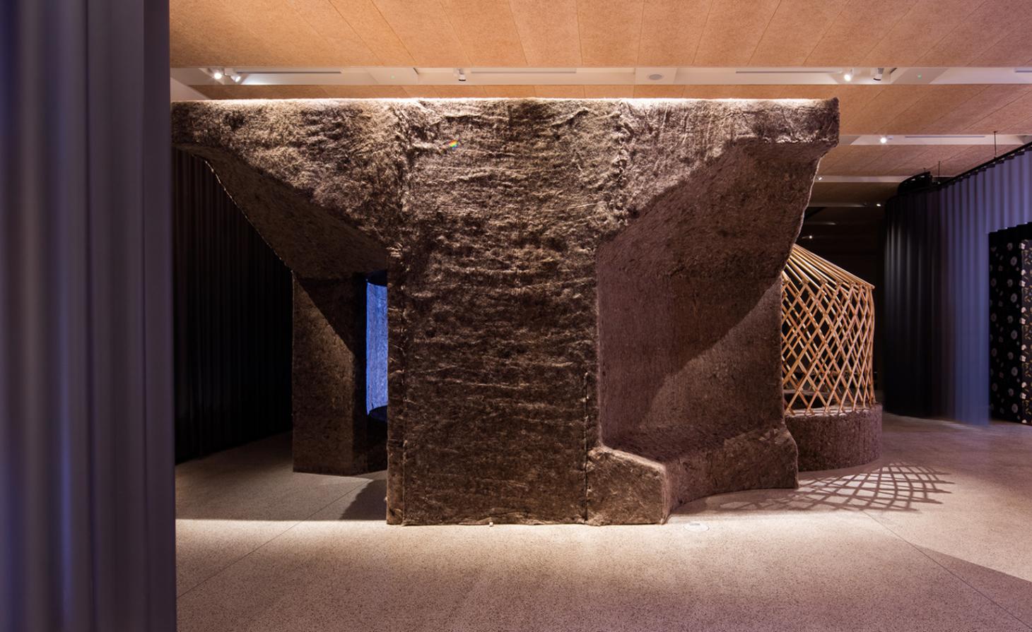 恐惧与爱 | 复杂世界的情感反应-27