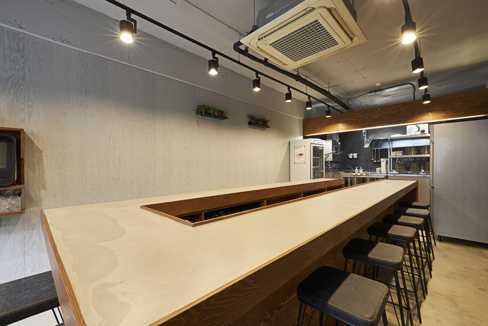 10 坪极简白屋，展现温馨家居魅力-4