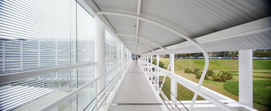 巴西 Novo Espaço Natura 工业区 | 绿色环保的现代建筑群-7