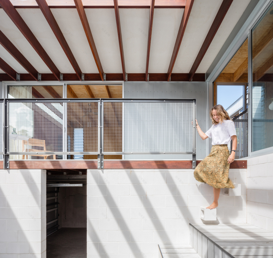 Vikki’s Place / Curious Practice-17