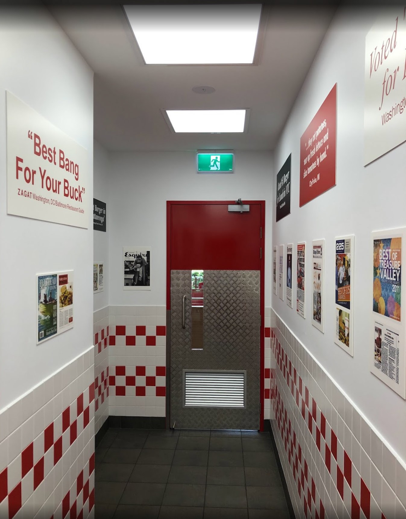 Five Guys· Penrith 快餐店设计丨澳大利亚新南威尔士丨Design Partnership Australia-49