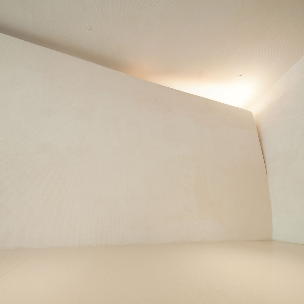 hilton pattaya lobby bar and linkage spaces-22