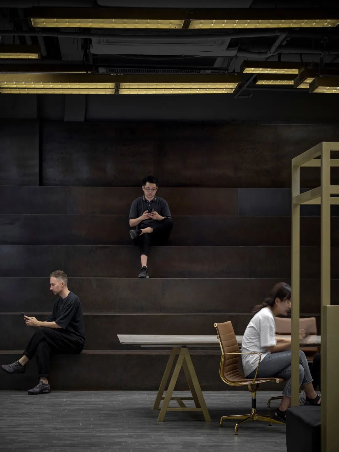 电影创作空间 | 金色闪耀的灵感之地-17