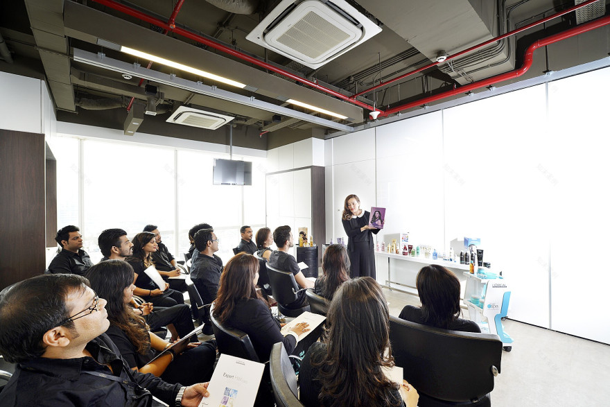 Loreal 学院 · 先进的多功能教学空间-34