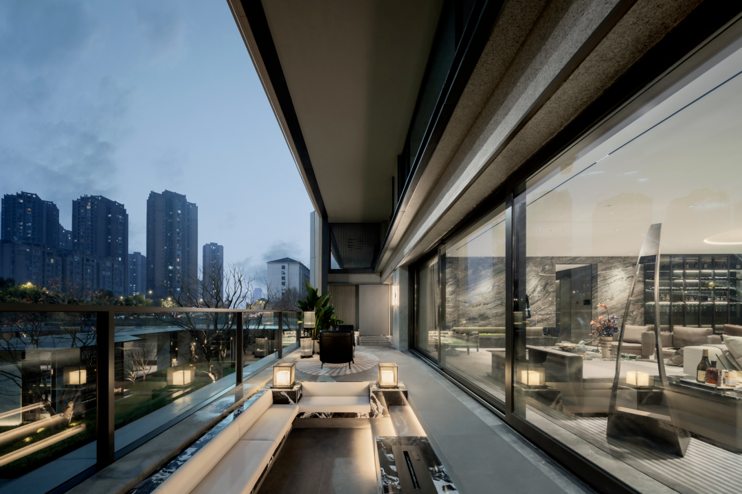 遂宁金融商业中心·莲韵空中院墅丨中国遂宁丨MDA-44