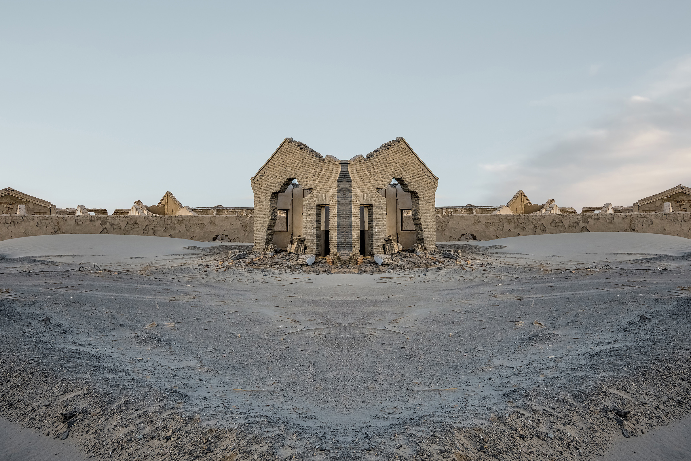 青海西南部废墟摄影丨中国海西丨Aside-65