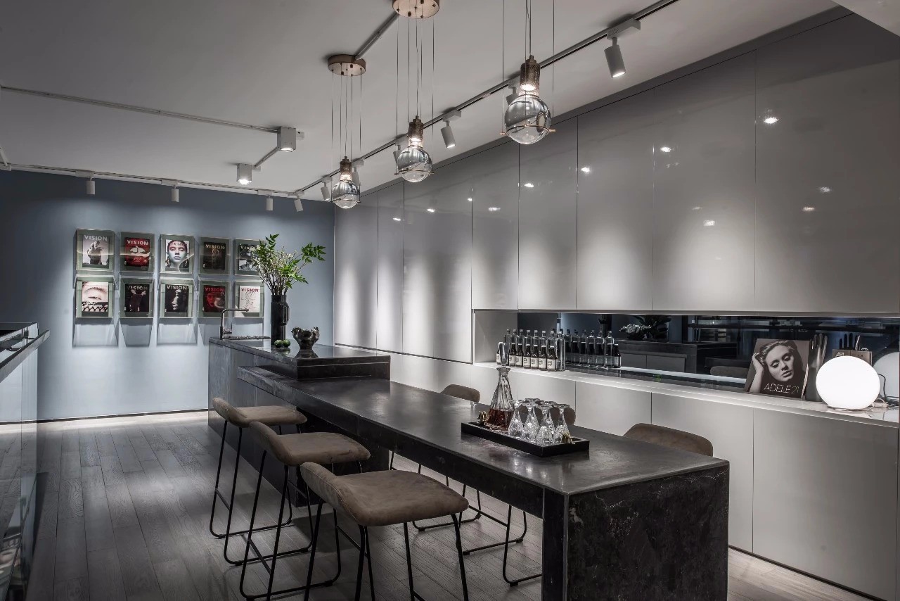 南京宝华山南麓高级灰现代风别墅设计-31