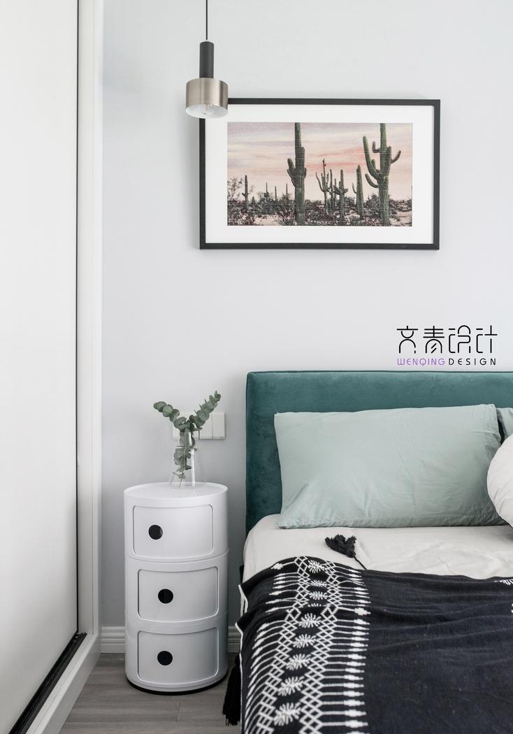 我的单身公寓 | 水泥餐桌与自画色块画的独特融合-27