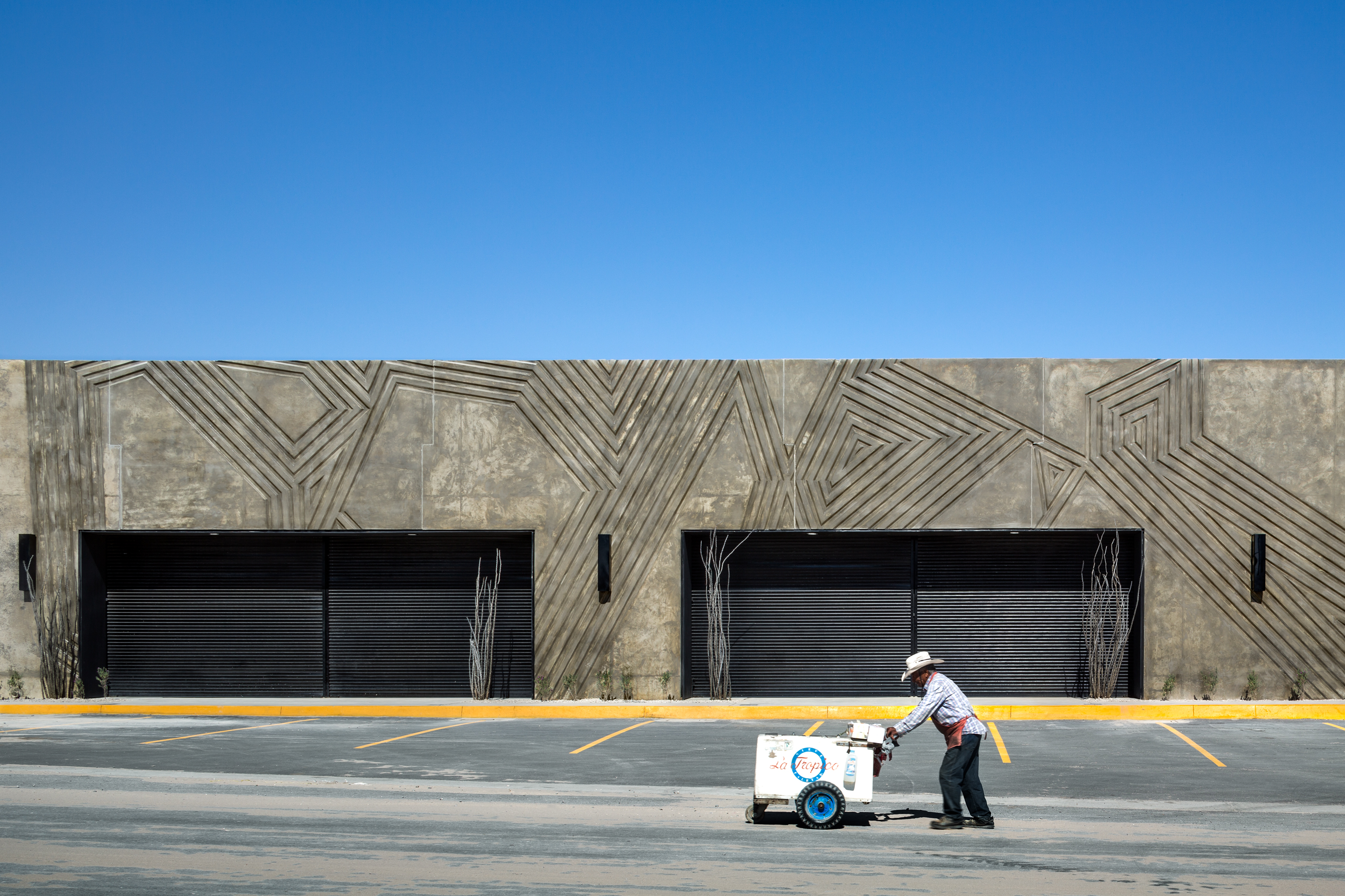 Juarez 商业建筑 | 混凝土中的隐藏潜能-13