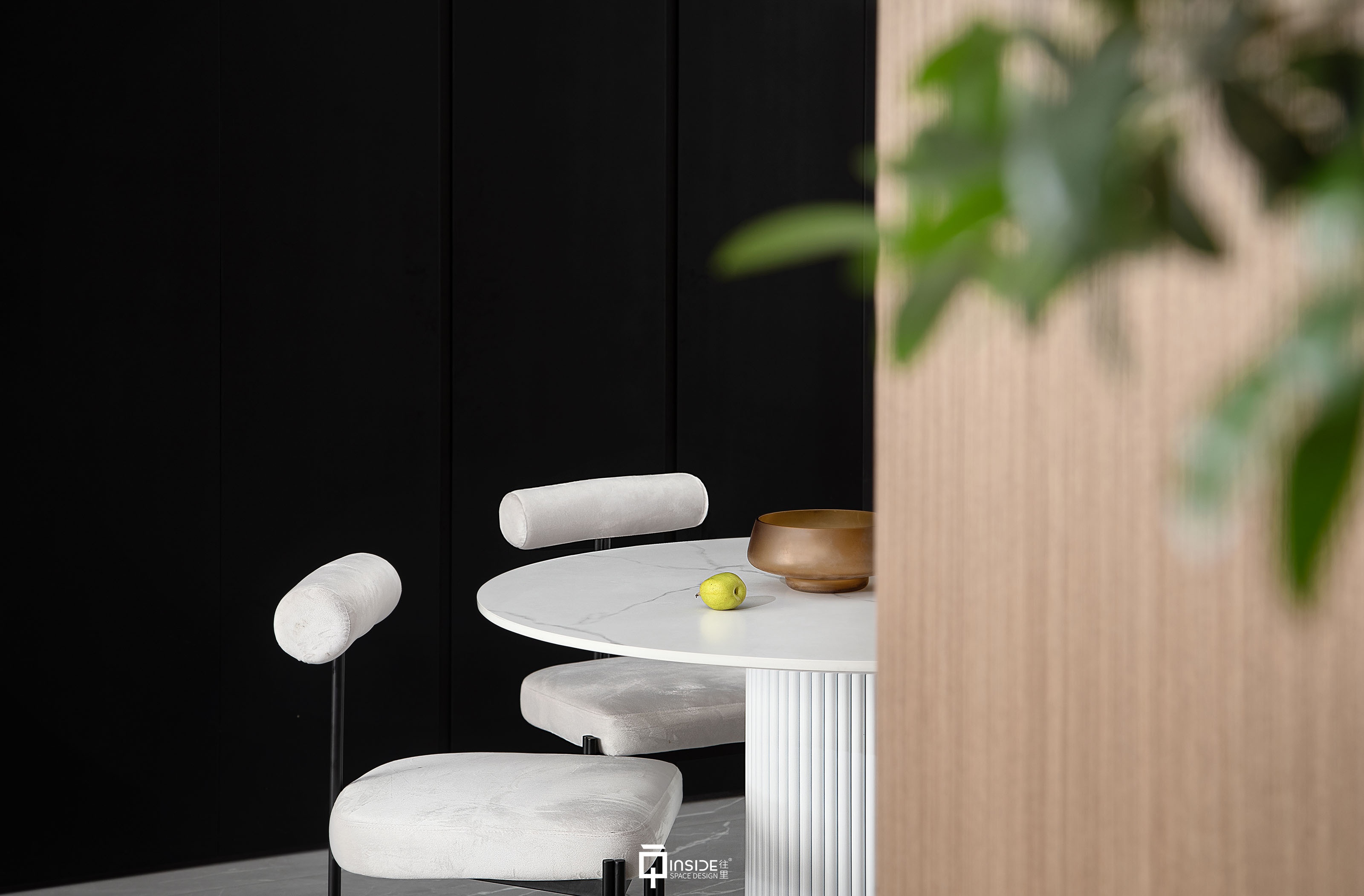 余宅 · 极简诗意的现代住宅丨中国江西丨往里设计-22