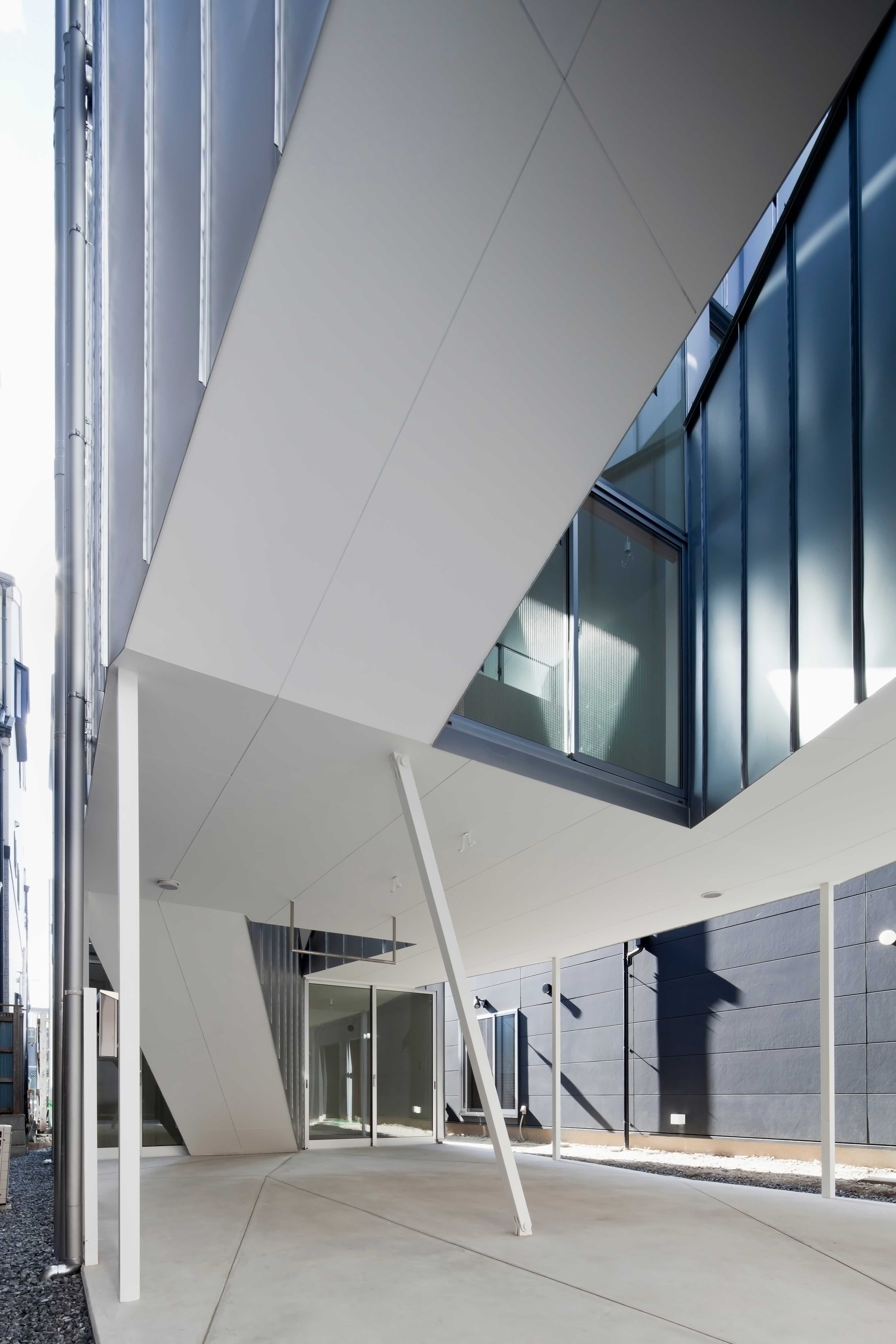 空中舞动的住宅 | 大阪市中心的三维居住空间-13