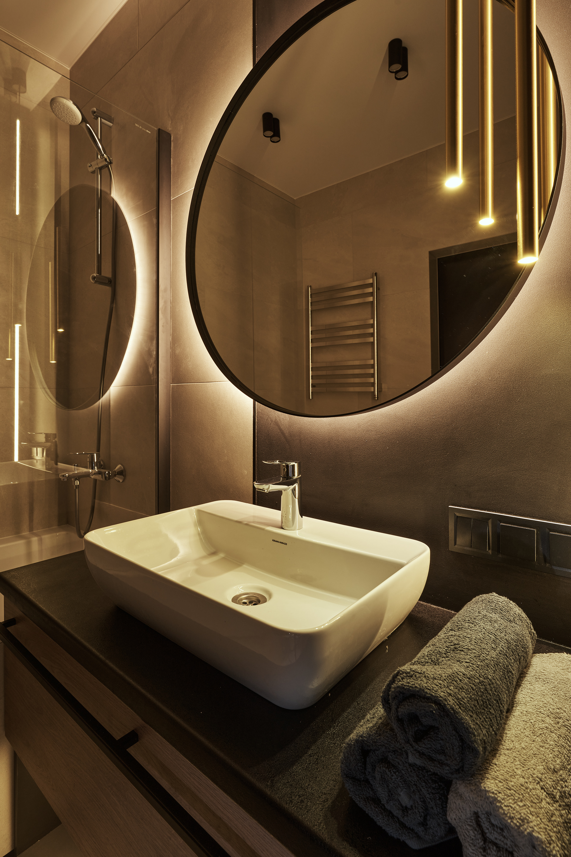 Vladimirsky Apartment-18