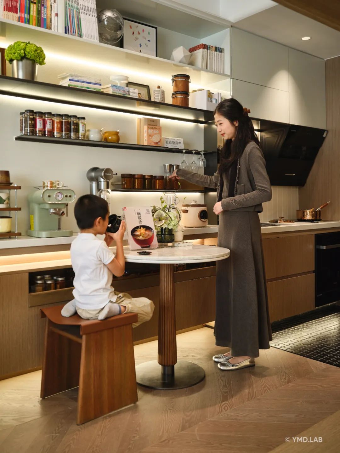 《学霸养成基地39㎡》孩子放学后从作业辅导到深夜食堂的不焦虑公寓丨上海岳蒙空间设计-11