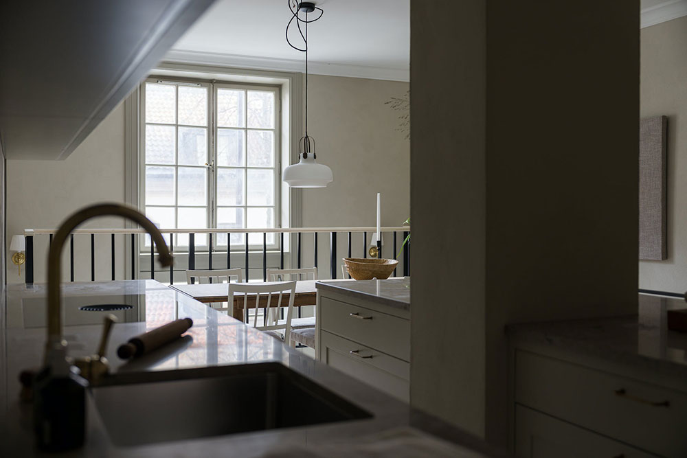 斯德哥尔摩独特两层公寓的极简魅力-13