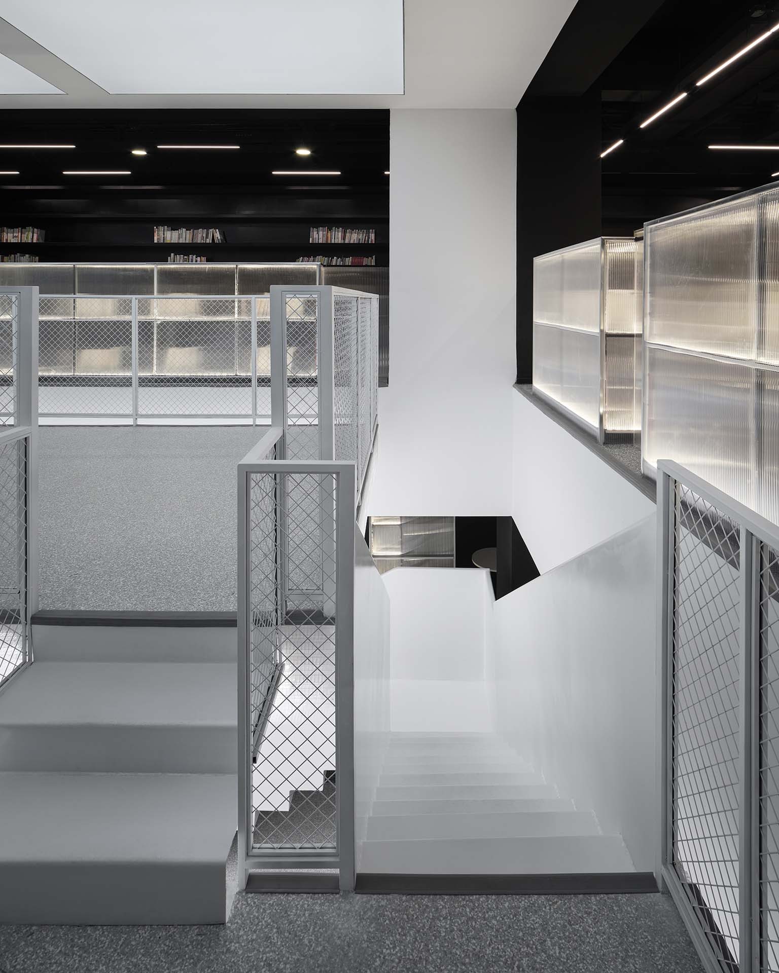 Office Warehouse 内的咖啡和阅读空间改造丨中国上海丨HCCH Studio-22