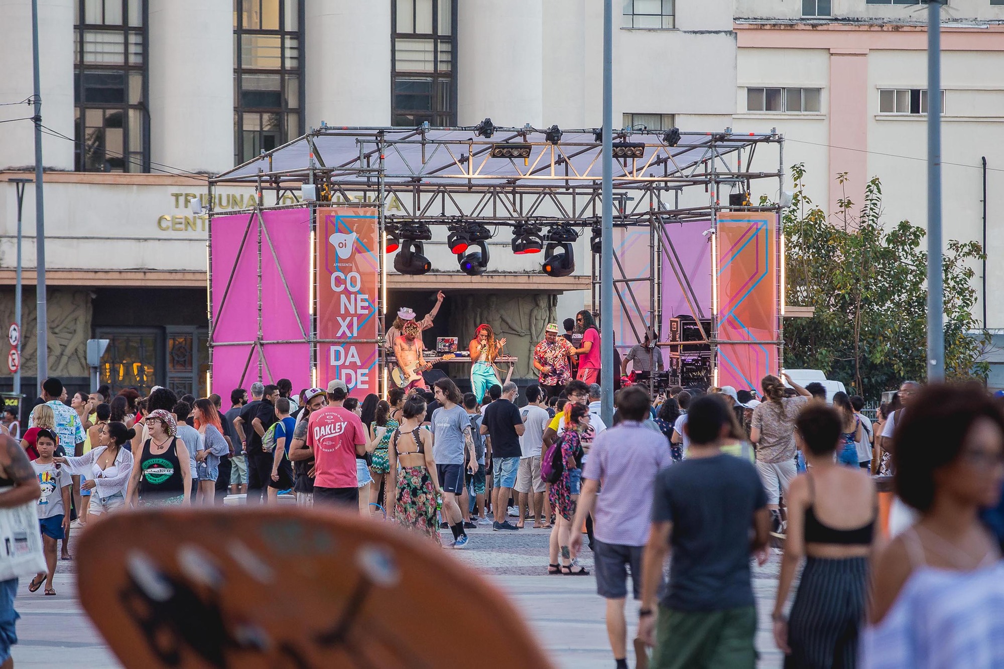 Conexidade Installation / Estúdio Chão-35