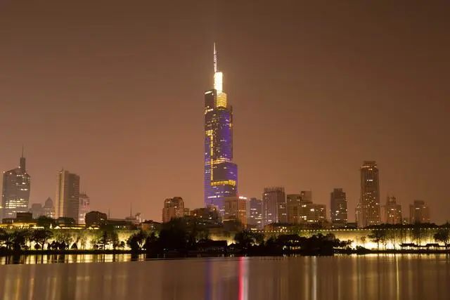 南京苏州摩天楼“争高” 将成为江苏“一哥”?-16