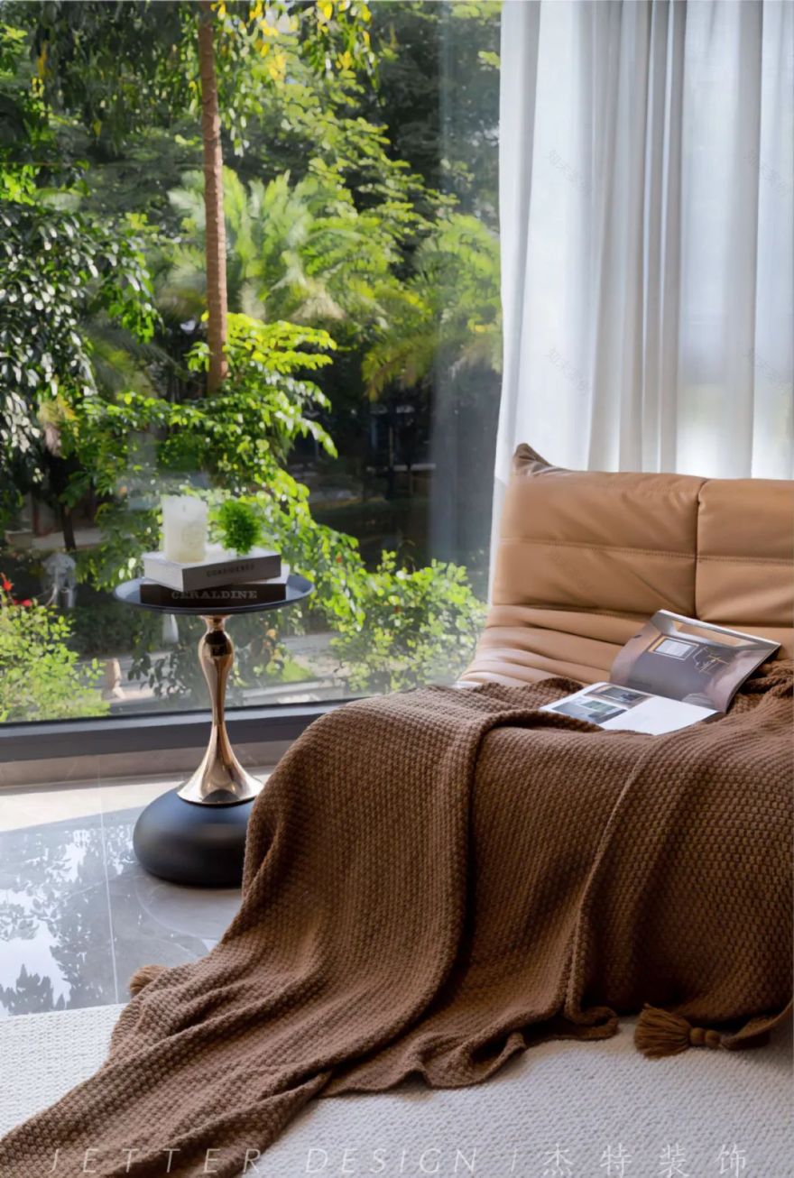 三代同堂的现代简约家居设计-4