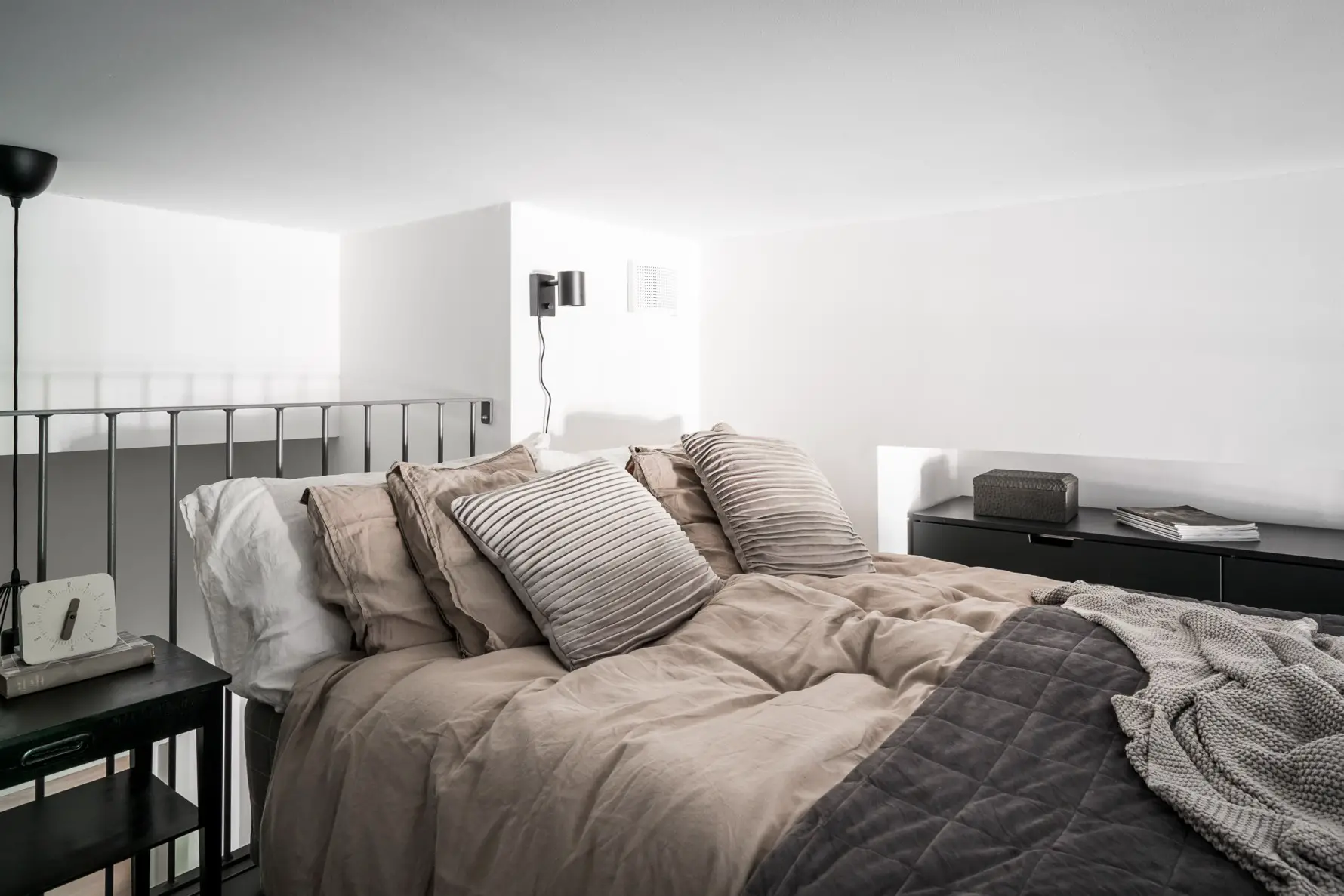 瑞典 35m2 精致一居,空间利用典范-11