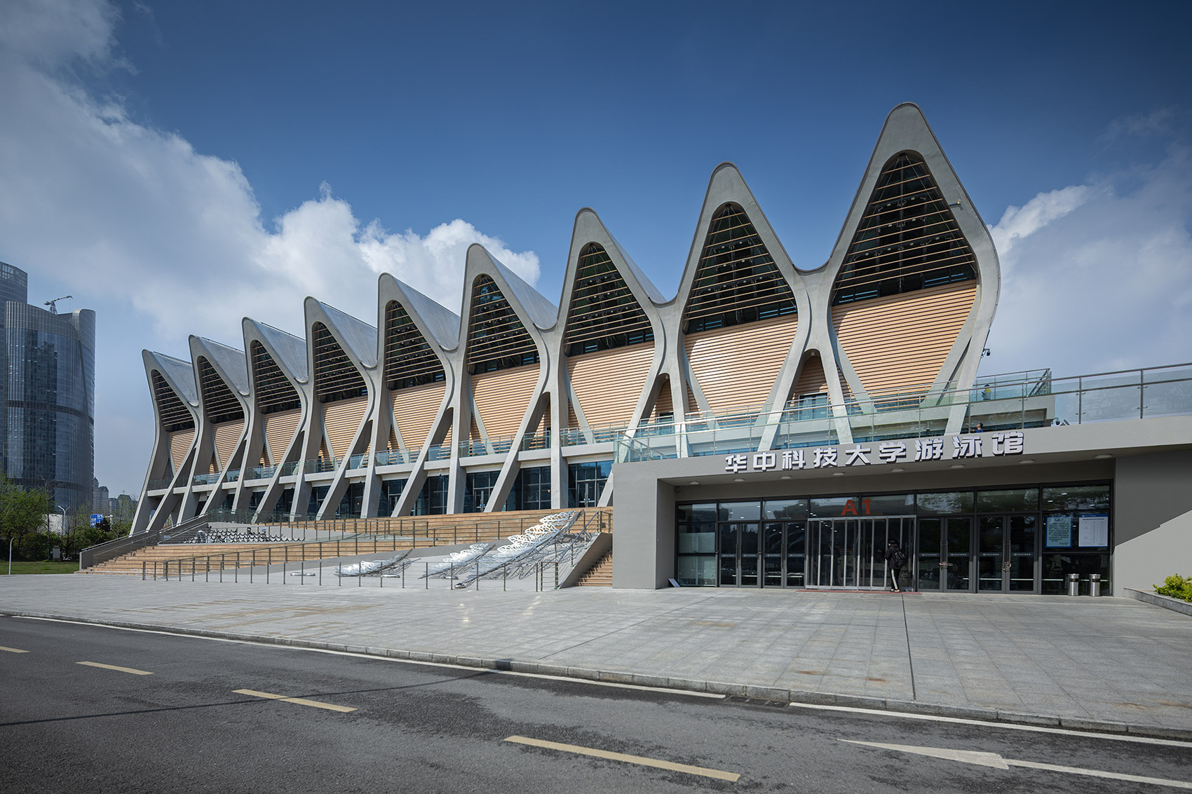 华中科技大学游泳馆丨中国武汉丨华南理工大学建筑设计研究院有限公司孙一民工作室-28