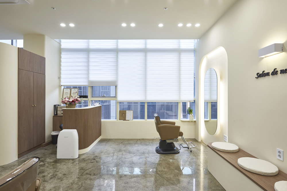 白色与木质，打造现代美容空间的典范-5