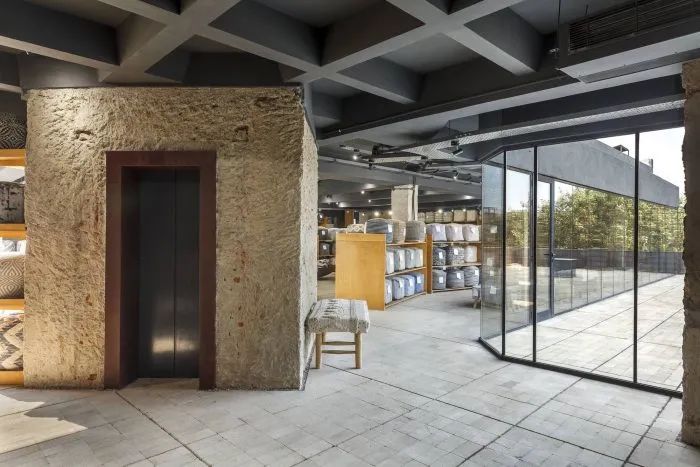 新德里 rug republic 总部丨印度新德里丨Architecture Discipline-43