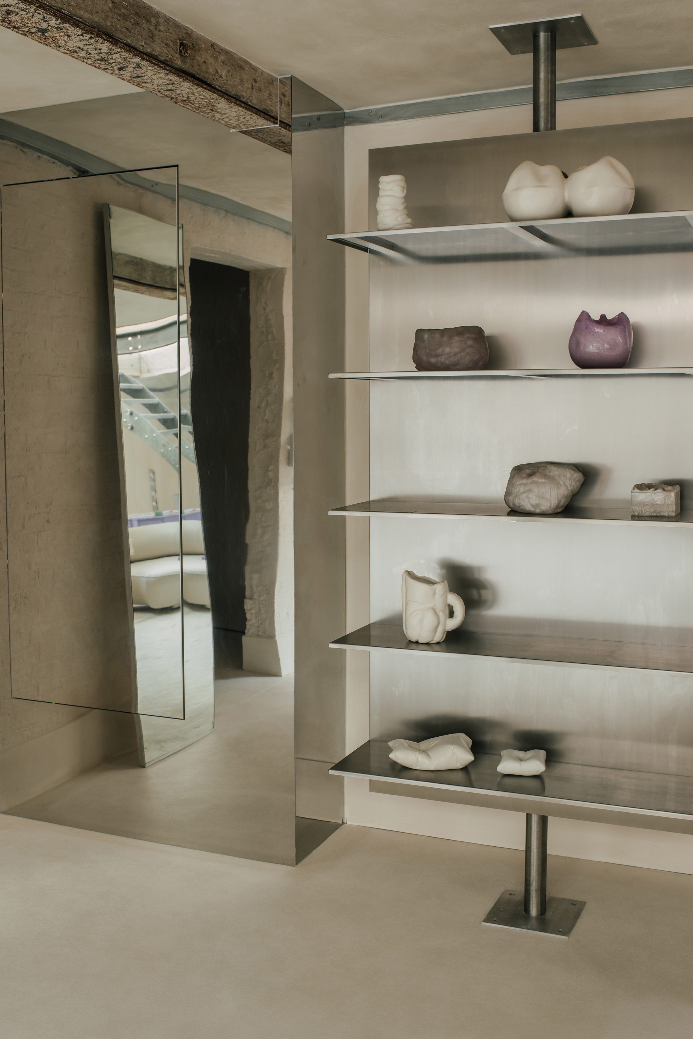 当代首饰品牌Completedworks伦敦实体店空间设计丨马里丨荷莉·鲍登（Hollie Bowden）-43