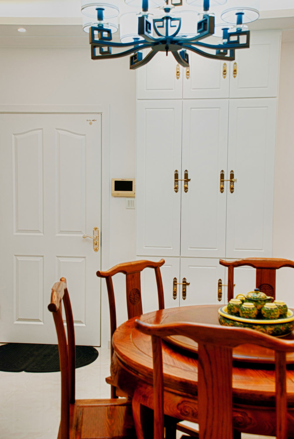 现代新中式设计风潮 | 150 平空间打造宜居美学-3